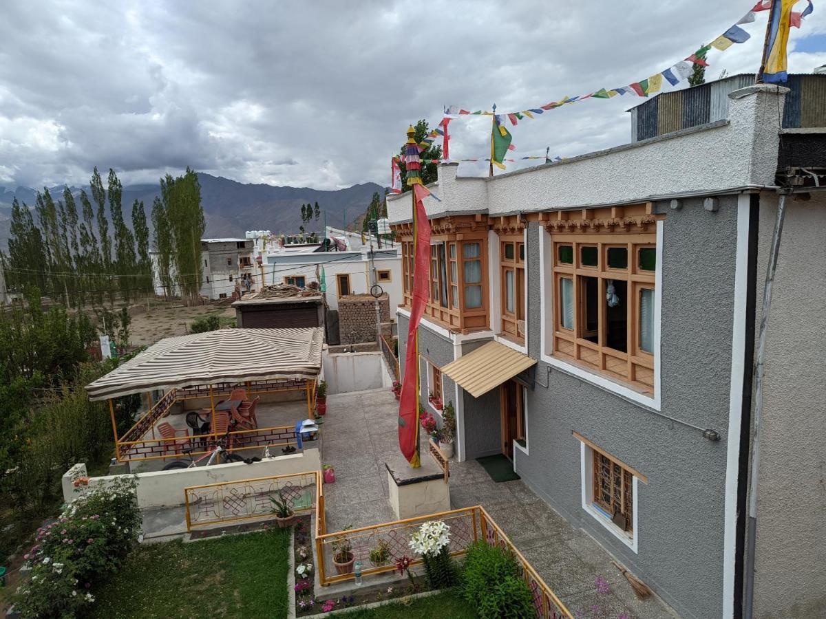 Chandan Guest House Лех Экстерьер фото